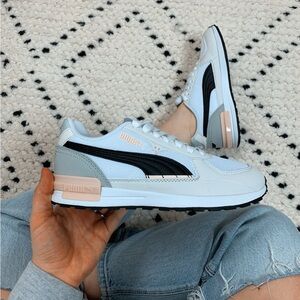 Puma Graviton Women’s Sneaker Sz 9.5